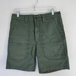Edgevale Twill Shorts Green size 30